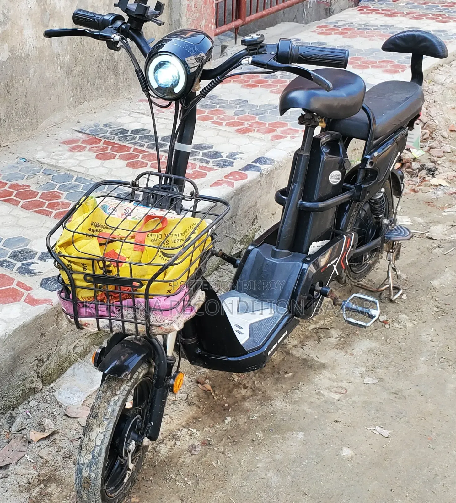 মোটরসাইকেল ২০২৪ ব্ল্যাক