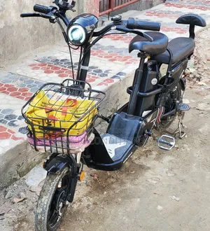 মোটরসাইকেল ২০২৪ ব্ল্যাক