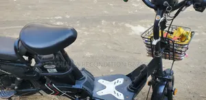 মোটরসাইকেল ২০২৪ ব্ল্যাক