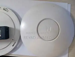 Ubiquiti UAP-AC-LR UniFi Access Point With Original 24v POE Adapter
