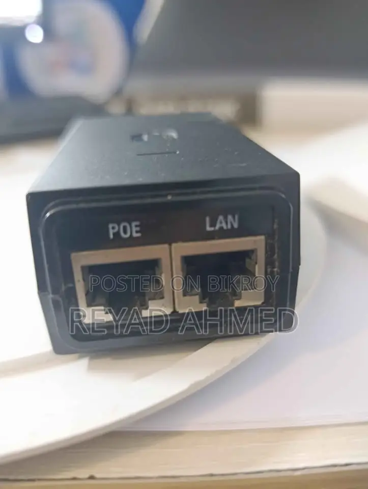 Ubiquiti UAP-AC-LR UniFi Access Point With Original 24v POE Adapter