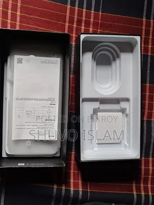 iQOO 256 GB Black