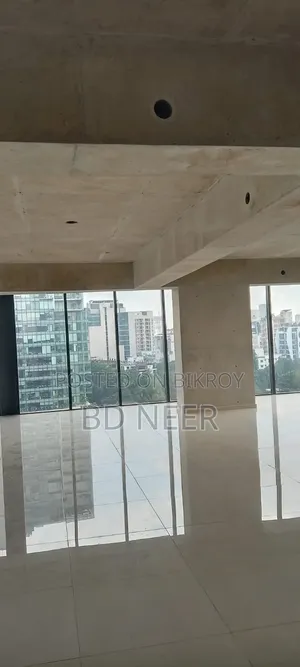 3020 Sq Ft Open Space for Rent in Gulshan-2
