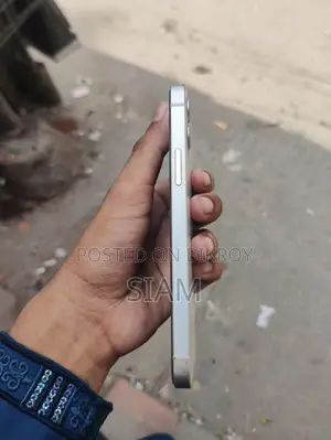 অ্যাপল আইফোন ১২ ১২৮ জিবি হোয়াইট