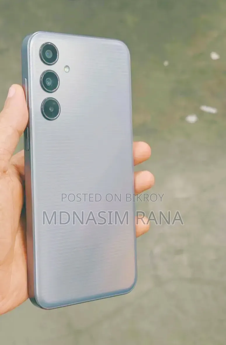 Samsung Galaxy M35 128 GB Gray