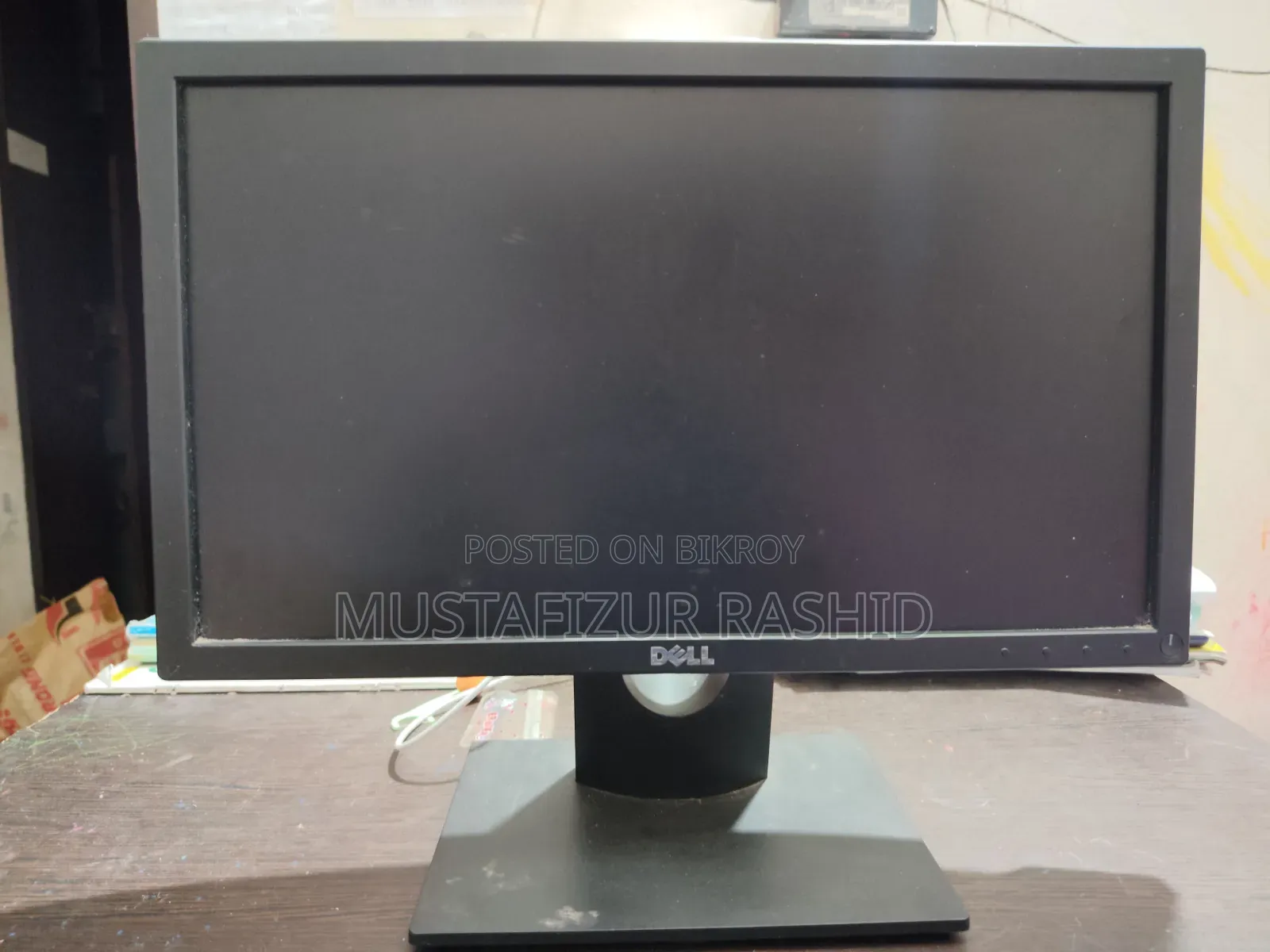 Computer Monitor Dell E1916HV