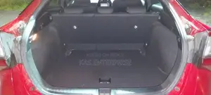Toyota Prius 2021 Red