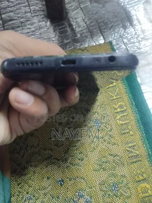 Vivo Y04 128 GB Black