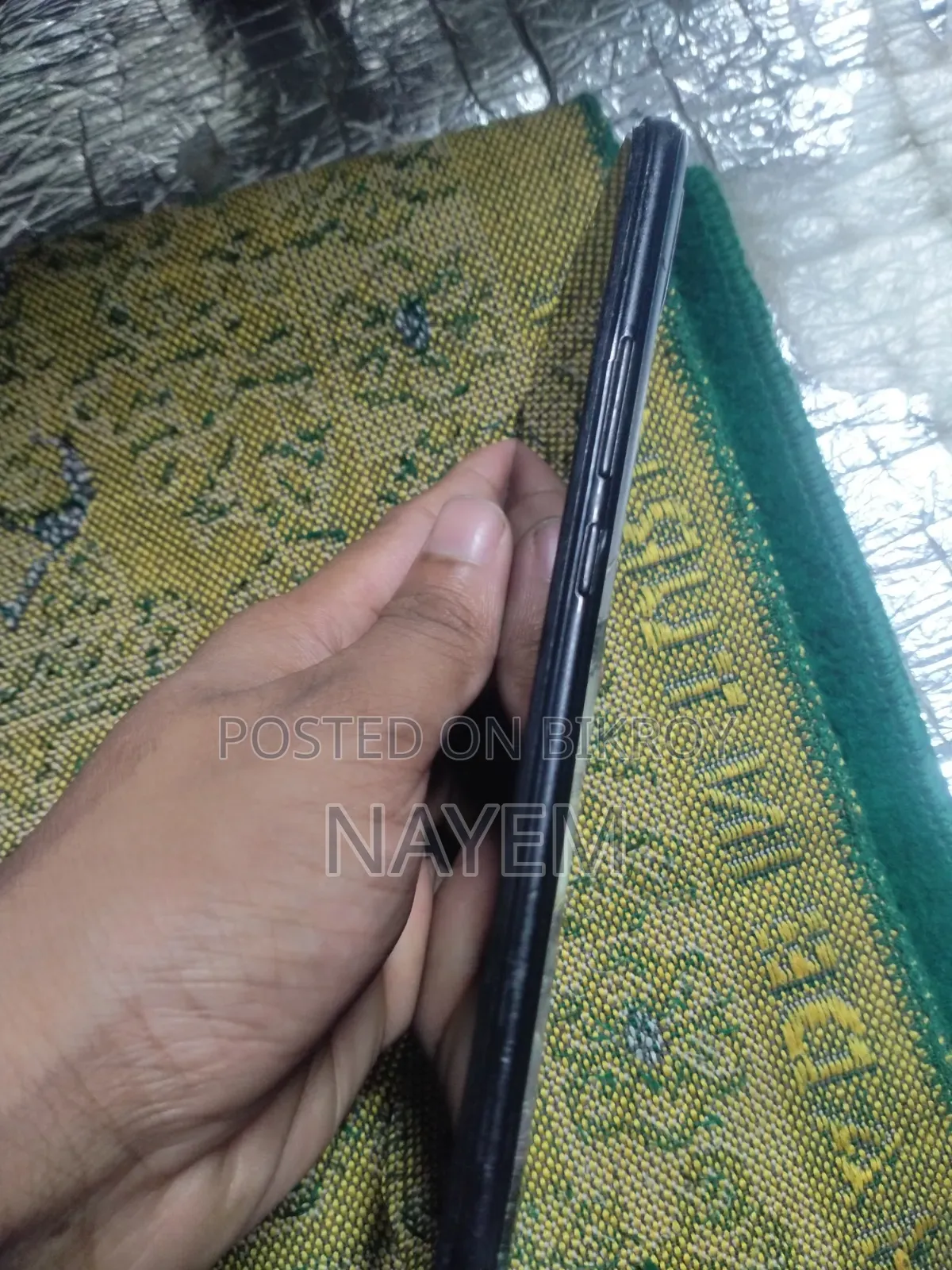 Vivo Y04 128 GB Black