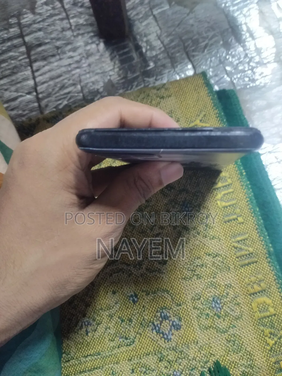 Vivo Y04 128 GB Black