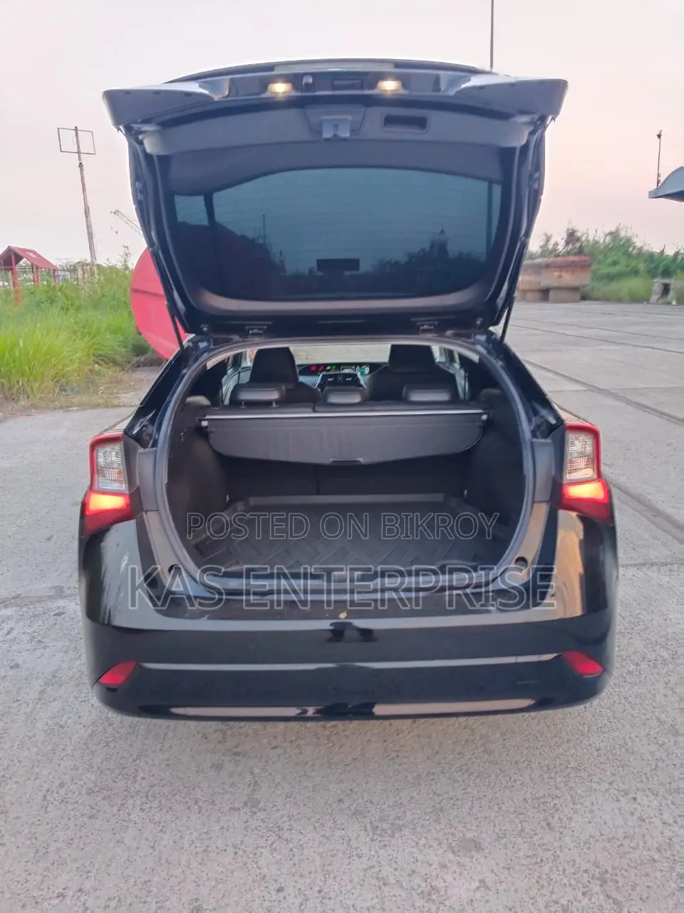 Toyota Prius 2021 Black