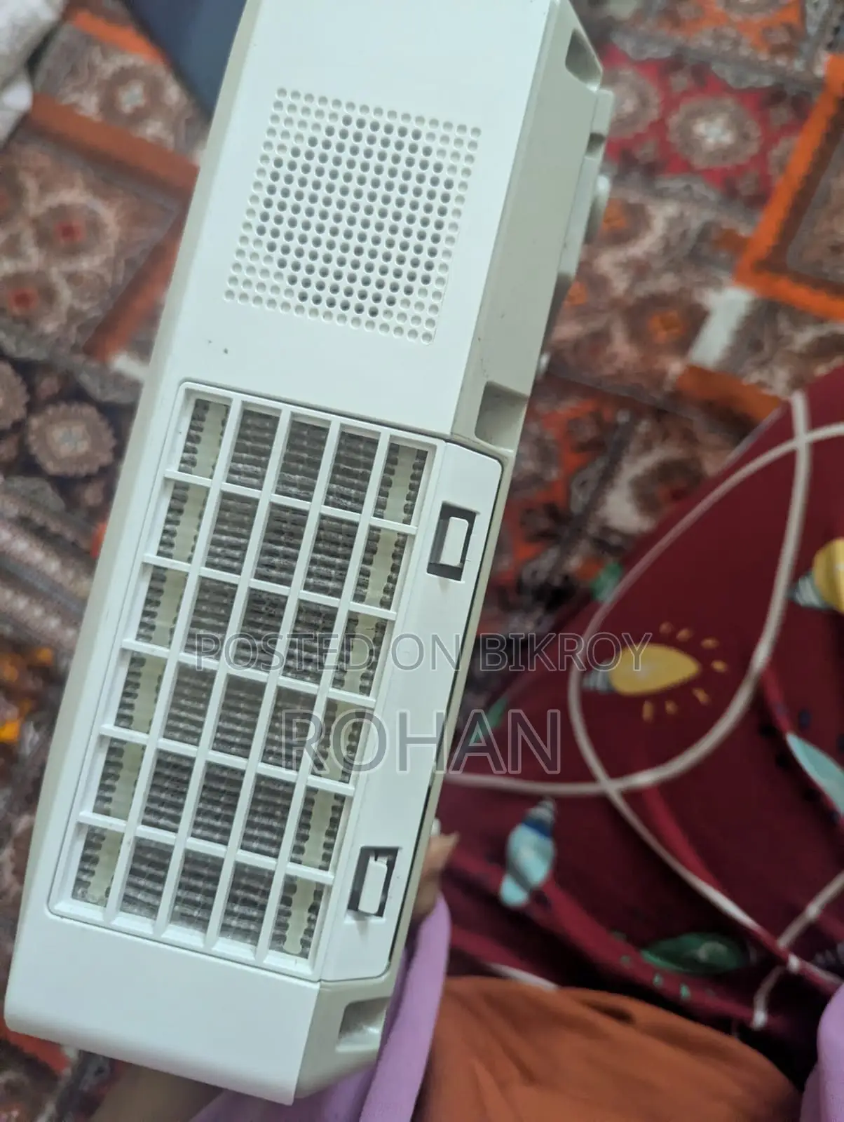 Hitachi Projector