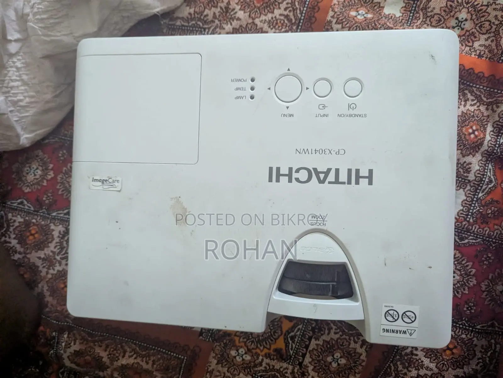 Hitachi Projector