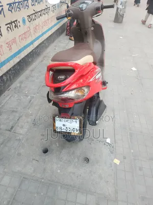 TVS Wego 2023 Red