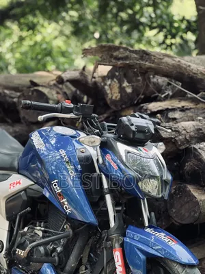 TVS Apache 160 4V 2023 Blue