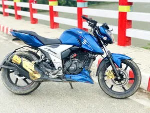 TVS Apache RTR 160 4V 2021 Beige
