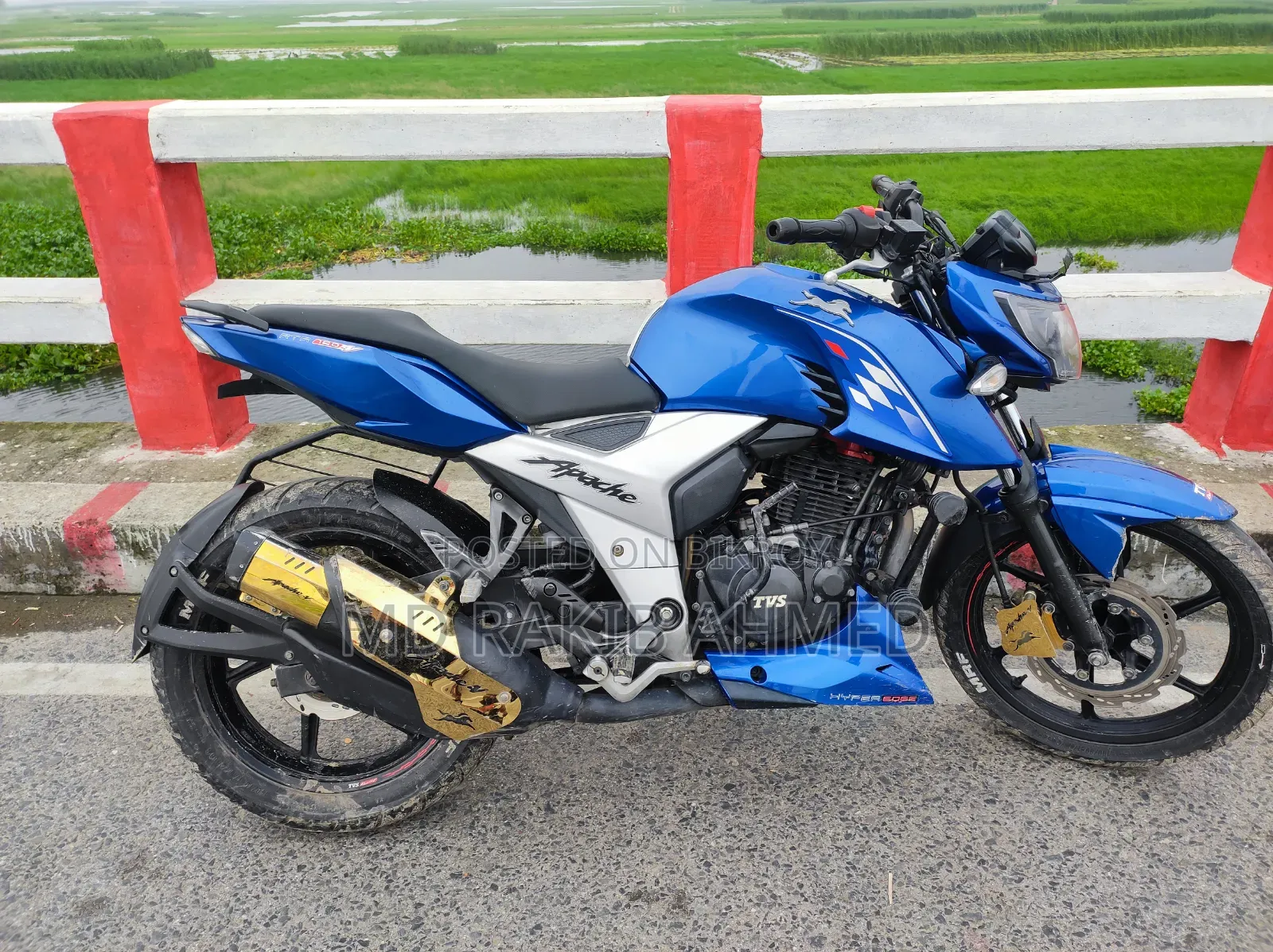 TVS Apache RTR 160 4V 2021 Beige