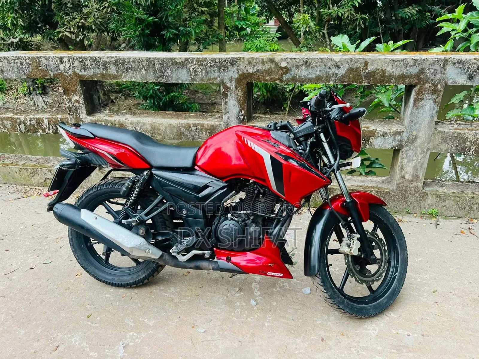 TVS Apache RTR 160 2V 2018 Red