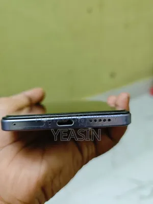 Vivo V27e 256 GB