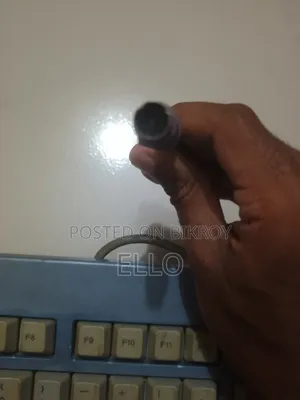 ওজি আইবিএম লুকিং কিবোর্ড