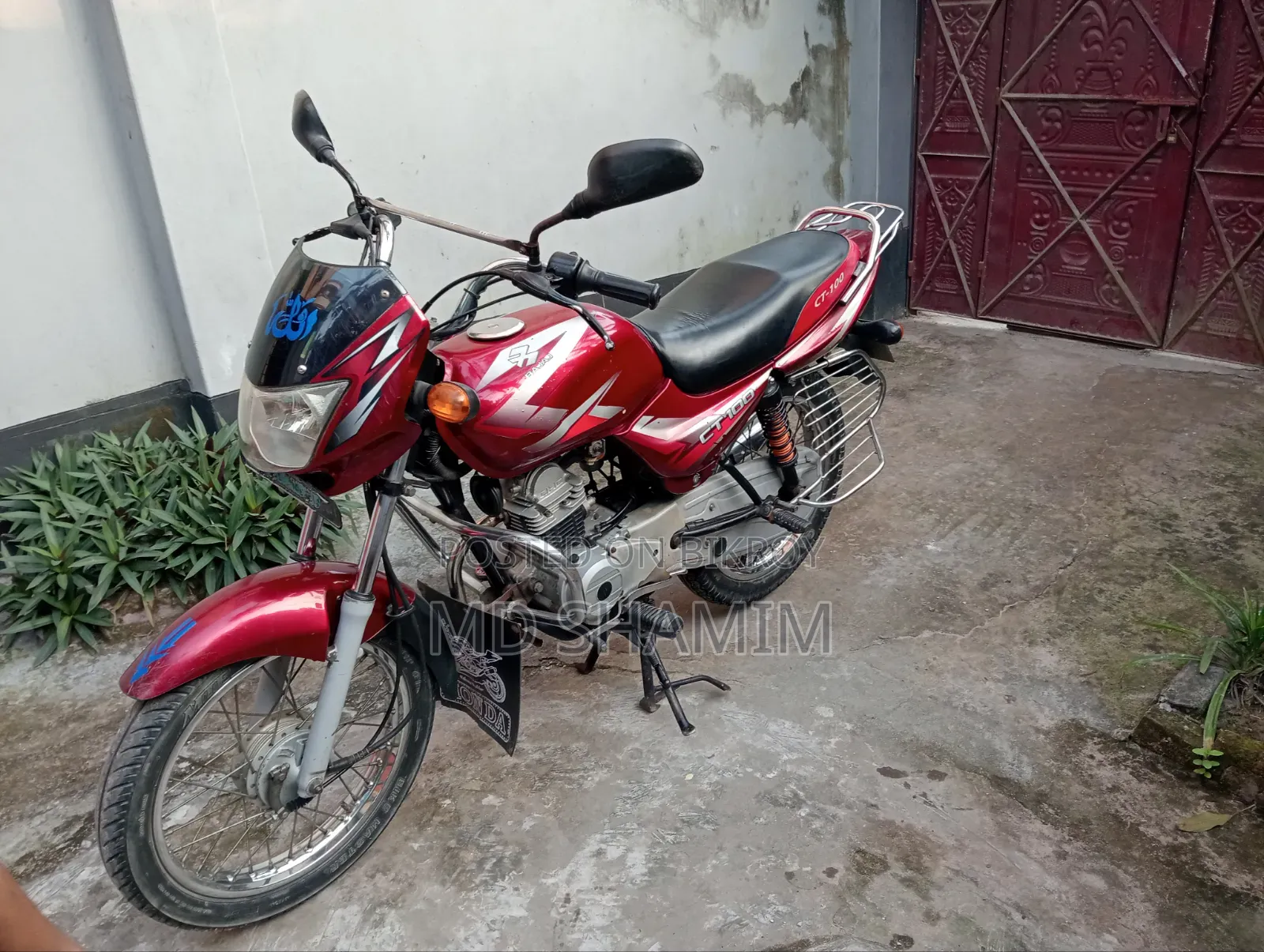 Bajaj CT 100 2015 Red