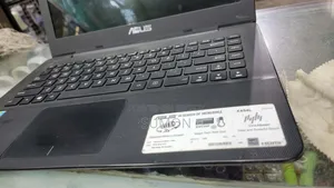 Laptop Asus 4GB Intel Core i3 SSD 1T