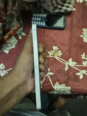 স্যামসাং গ্যালাক্সি এ১৫ ১২৮ জিবি সাদা