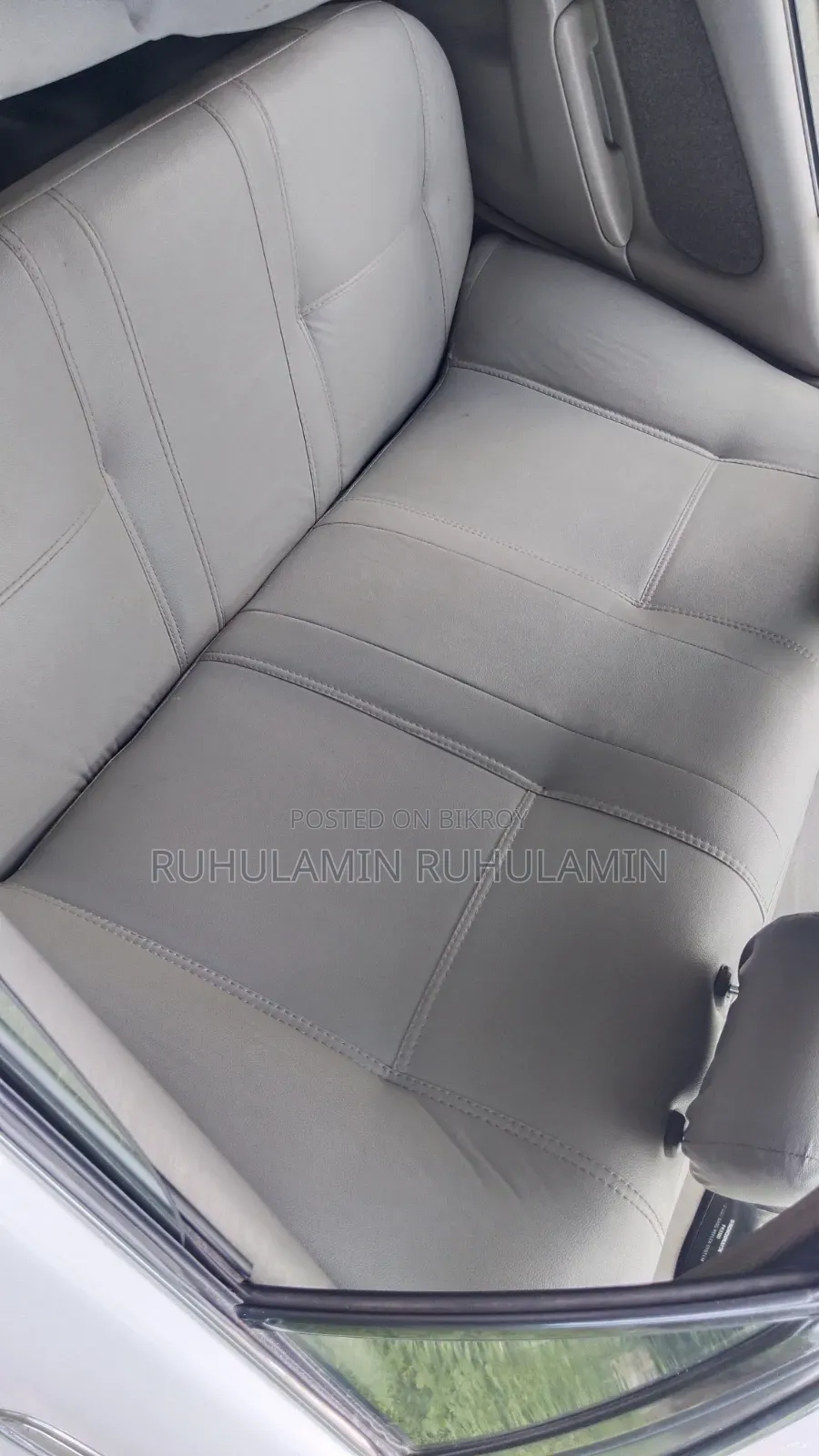 Toyota Corolla 1999 White