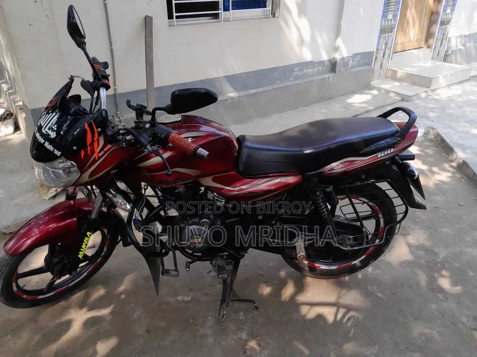 Bajaj Discover 100 2019 Red