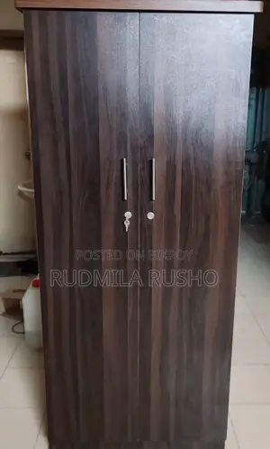 প্রিমিয়াম ২ দরজার কাঠের আলমারি | ডার্ক উড ফিনিশ