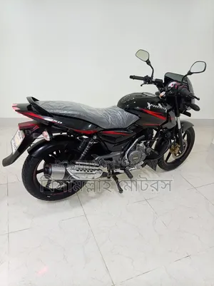 বাজাজ পালসার ১৫০ ২০১৯ ব্ল্যাক