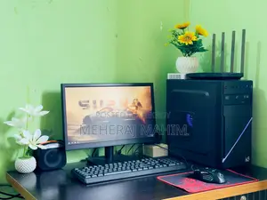 Gigabyte GA-H110MSTX-HD3-ZK 8GB Intel Core I7 SSD 128GB