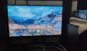 Desktop Computer Gigabyte GB-BACE-3160 8GB Intel Core I3 SSD 700GB