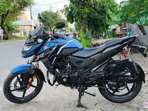 Honda X-Blade 160 2021 Blue