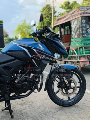 Honda X-Blade 160 2021 Blue