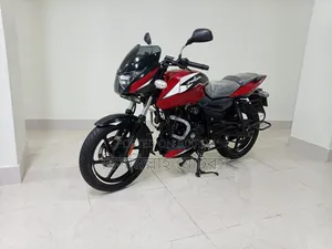 Bajaj Pulsar 150 2023 Red