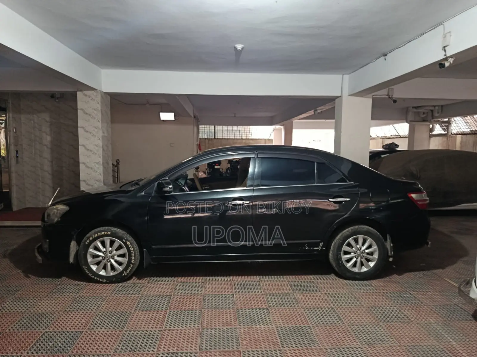 Toyota Premio 2015 Black