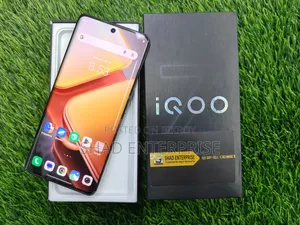 ভিভো আইকিউওও জেড৯এস ১২৮ জিবি ব্ল্যাক