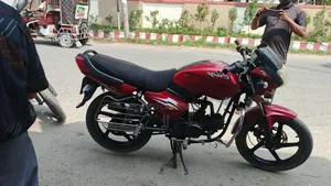 Walton Cruize 2016 Red