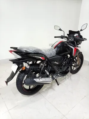 TVS Apache RTR 160 2V 2023 Black