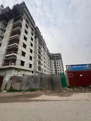 ৩ বেডরুমের অ্যাপার্টমেন্ট ইসিবি চত্বরে বিক্রয়ের জন্য
