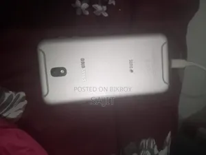 স্যামসাং গ্যালাক্সি জে৭ প্রো ৩২ জিবি গোল্ড