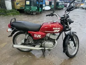 Suzuki 2001 Red