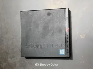 Desktop Computer Lenovo ThinkCentre M700 8GB Intel Core i5 HDD 500GB