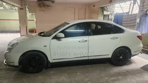 নিসান ব্লুবার্ড ২০০৮ সাদা