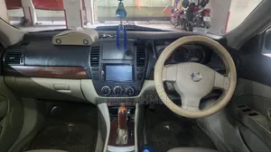 নিসান ব্লুবার্ড ২০০৮ সাদা