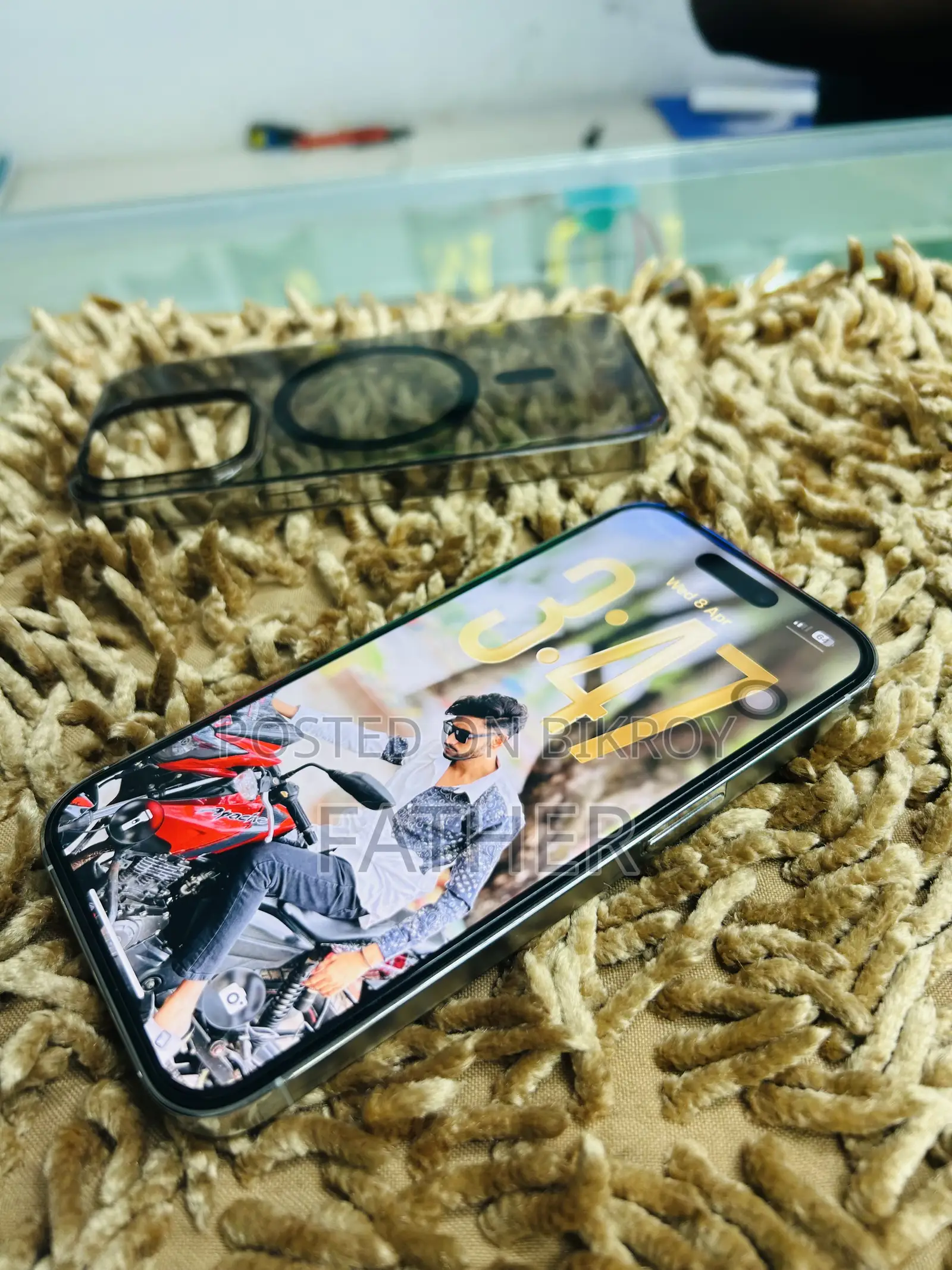 অ্যাপল আইফোন ১৪ প্রো ১২৮ জিবি সিলভার