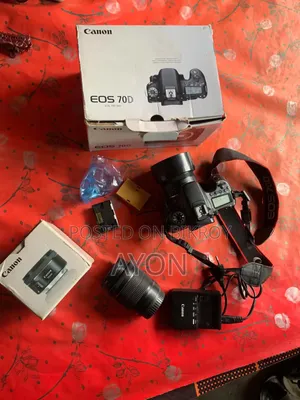 ক্যানন ৭০ডি ৫০মিমি এবং ১৮-৫৫মিমি লেন্সসহ