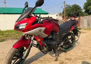Yamaha 2012 Red