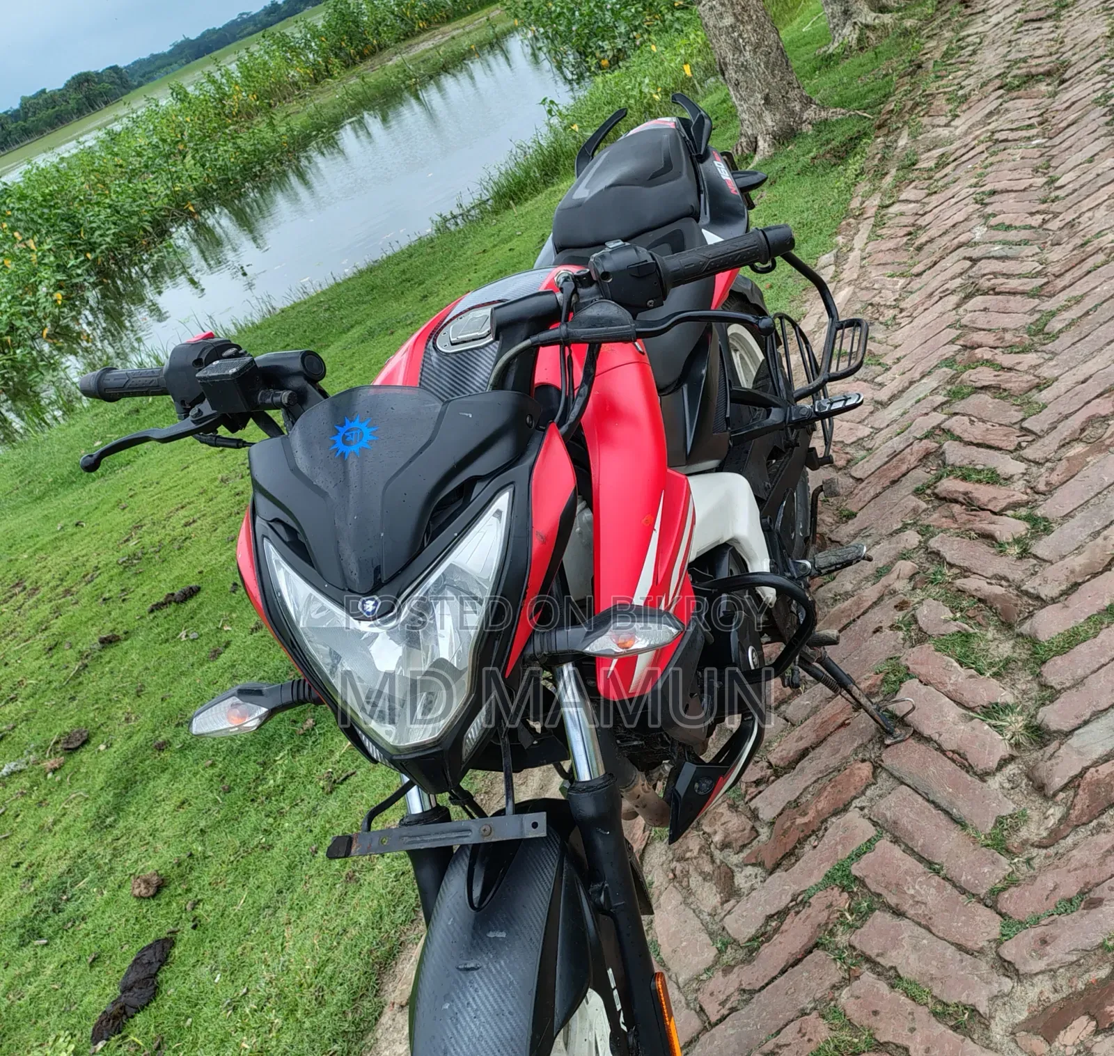 বাজাজ পালসার এনএস ১৬০ ২০২১ লাল
